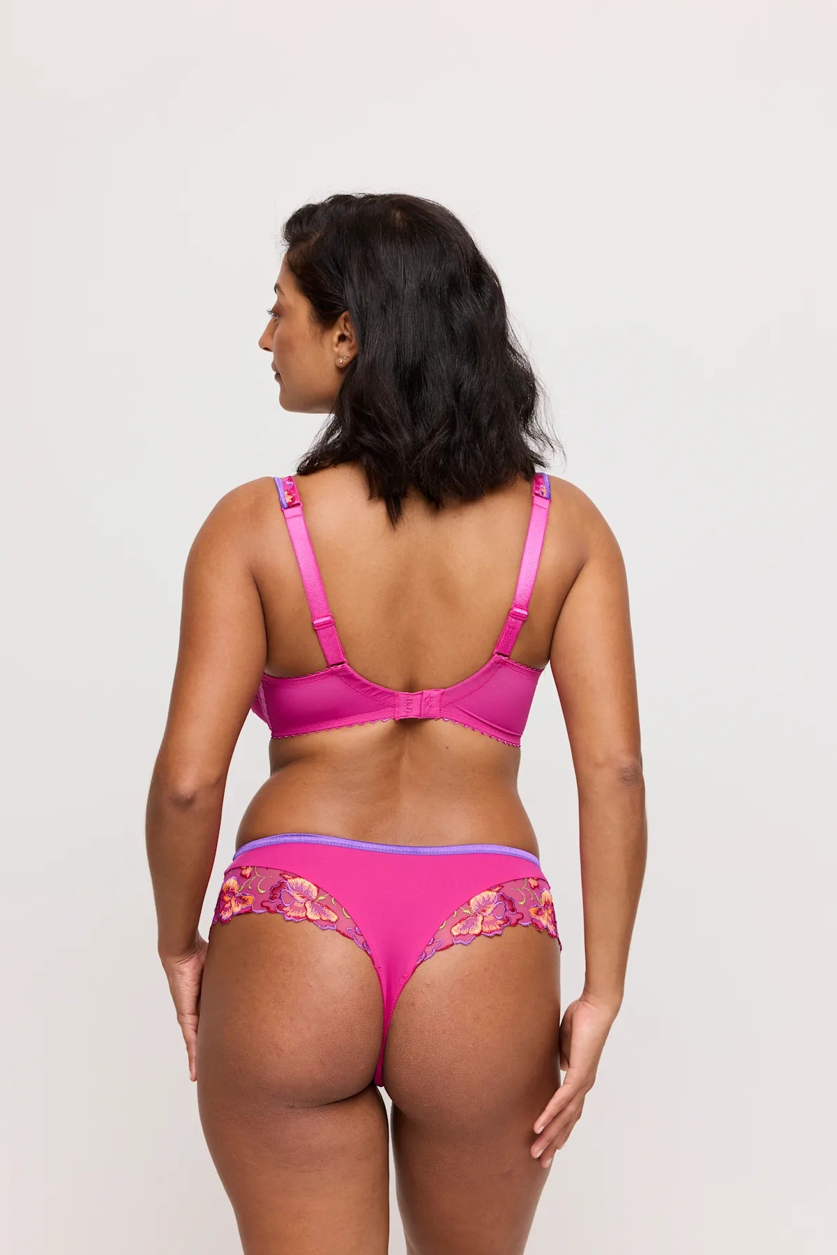 String Devdaha 0663440VEB
