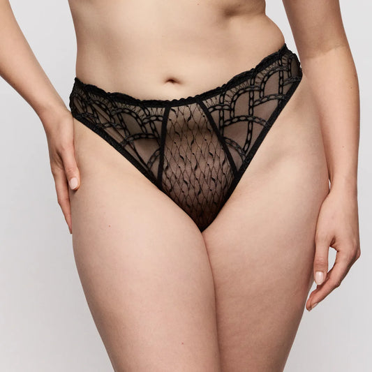PrimaDonna String NAICA 0663590