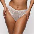 Prima Donna String Naica