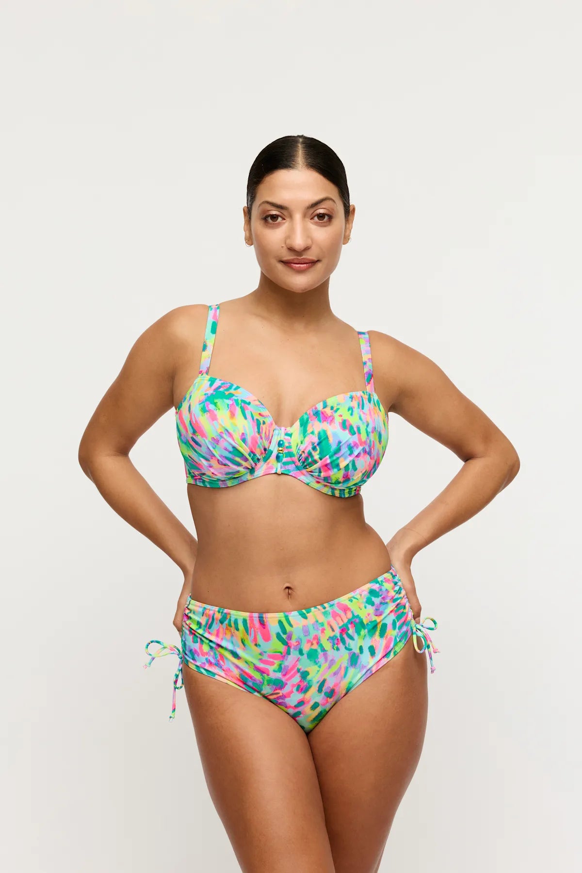 Bikini-Taillenslip m. Schnur Douala 4014052